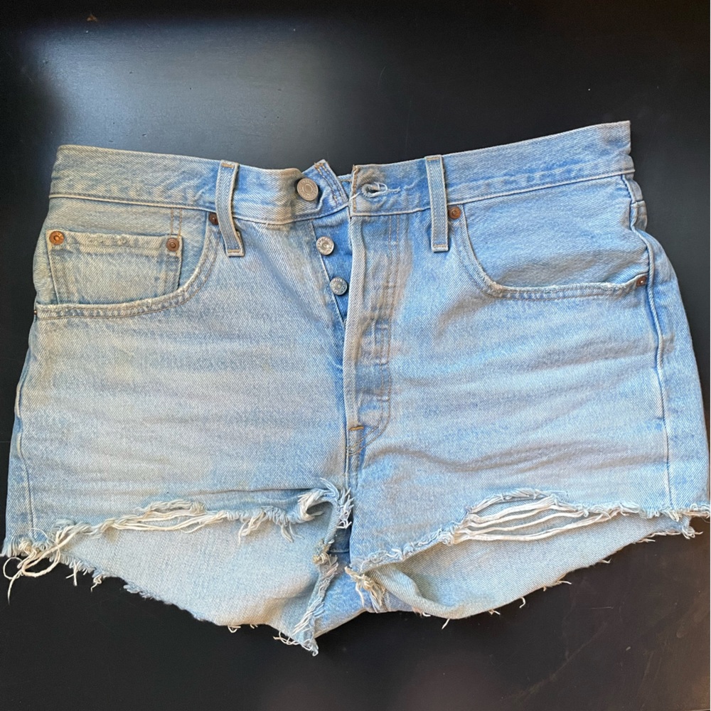 Levi’s 501 denim shorts W31